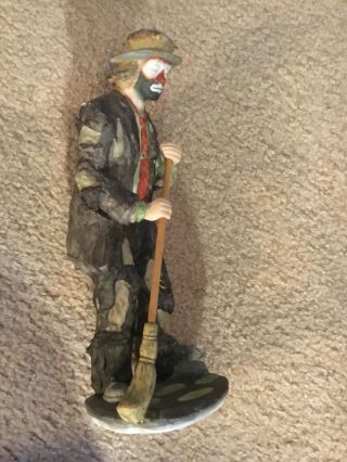 Emmett Kelly Jr Clown Mopping Floor Figurine by Flambro 8 
