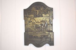White Horse Cellar Wall Plaque Sign Syroco 4587 Scotch Whisky Bar Pub Art Gold