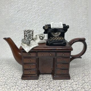 Paul Cardew England " Murder At The Grange " Writers Desk Large Teapot With Lid