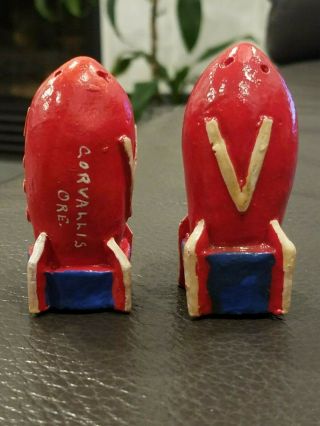 Vintage 1940s Wwii V For Victory Bombs Salt Pepper Shakers Souvenir Corvallis Or