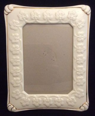Lenox Porcelain Wedding Frame 5”x7” Off White / Gold
