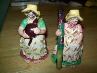 Vtg Salt And Pepper Shakers Two Old Ladies Bare Foot,  Caring Vegetables