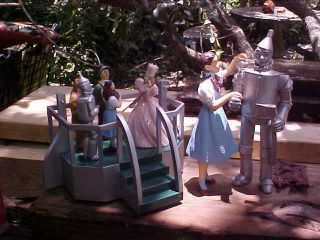 Hallmark Keepsake Ornament Wizard Of Oz 2003 Click Your Heels & Dorothy & Tinman