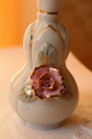 Tilso Miniature Porcelain Bud Vase Hand Painted With Rose & Gold Trim From Japan 2
