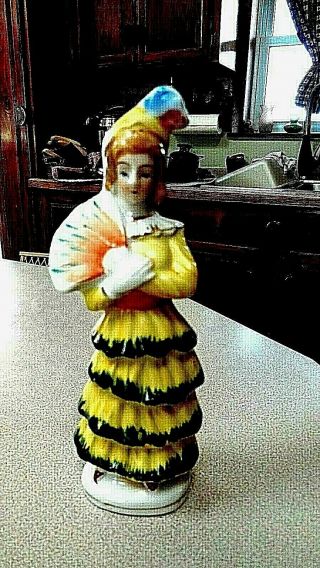 Vintage Occupied Japan Ceramic Figure " Girl With Fan "