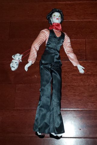 Seymour Mann 1985 Porcelain Clown / Mime Figurine