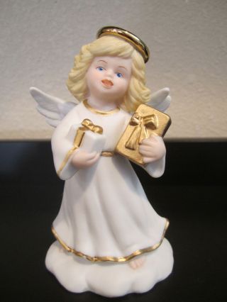 Bronson Collectibles Golden Halos Generous Georgette Angel Figurine Christmas