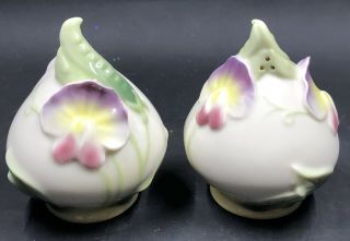 Franz Porcelain Pansy Salt & Pepper Shakers Purple And Pink Fz00781