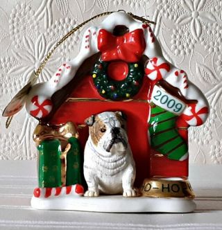 Danbury Home For The Holidays Annual Bulldog Christmas Ornament 2009