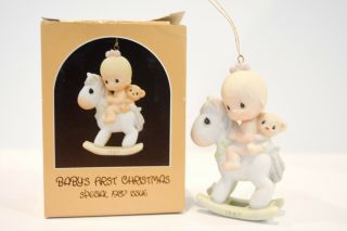 Precious Moments: Baby ' s First Christmas - 1987 Issue 109401 - Classic Figure 2
