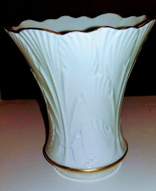 Lenox Vintage Creamy White China Vase With Raised Fan Leaf Design and Gold Trim 2