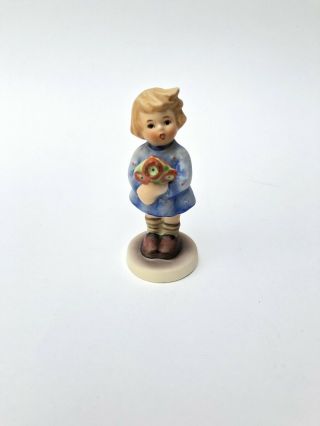 Vintage Goebel M.  J.  Hummel Figurine 239/a " Girl With Nosegay " Figure 3 1/2 "