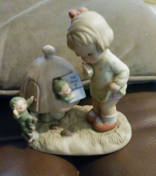 530379 Memories Of Yesterday " Do You Know The Way To Fairyland? " Figurine 1993