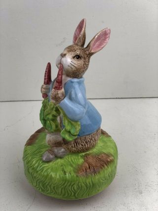 Schmid 1977 Beatrix Potter Peter Rabbit 7 " Figurine Rotating Music Box