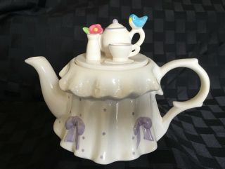 Vintage Teleflora White & Lavender Tea Pot With Tea Party On The Lid,  7 " High
