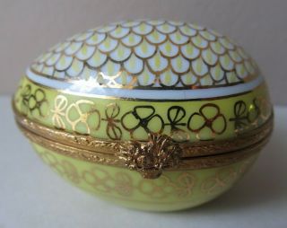 Vintage Peint Main Limoges Trinket Box Egg Shaped Gold Trim Flower Basket