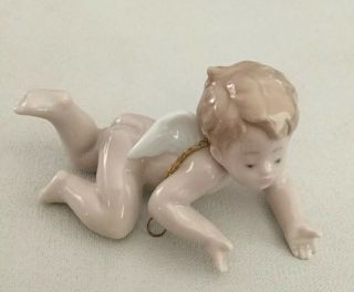 Lladro Flying Angel Ornament - No Chips,  Cracks,  Or Crazing