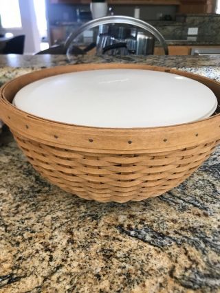Longaberger 2002 13 " Bowl Basket With Lid And Protector (gently)