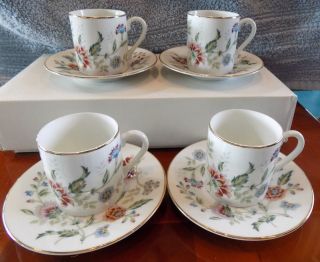 Andrea By Sadek 4 Cups And Saucers - Flower Motif - Fine Porcelain China Bucking