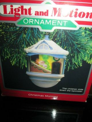 Hallmark Vintage " Christmas Morning " Ornament Light & Motion 1987 Great