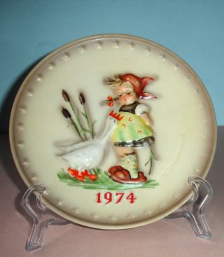 Goebel Hummel 4th Annual Collector Plate 1974 Goose Girl 267 Tarrytown Archive