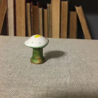 Vintage Hagen Renaker Miniature Green Yellow Spotted Retro Mushroom