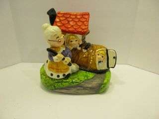 Vintage Music Box Spencer Gifts Old Woman Who Lived In The Shoe.