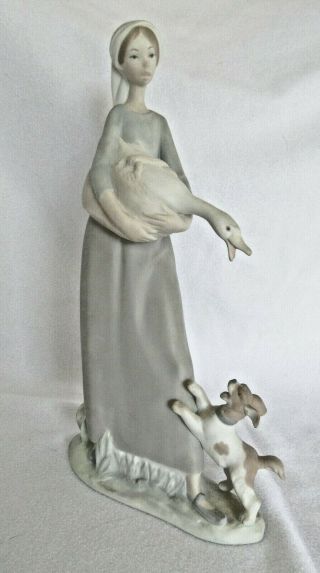 Lladro " Girl With Goose And Dog " 4866