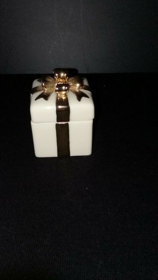 Lenox Miniature Gift Box With Gold Bow
