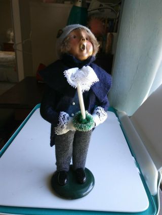 1995 Byers Choice The Carolers Man / Boy With Candle Signed 76/100