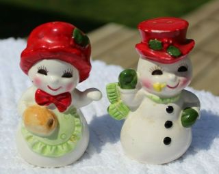Vintage Christmas Snow Man And Woman Salt And Pepper Shakers - Japan