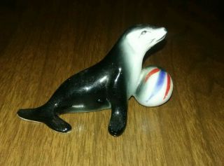 Vintage Mini Porcelain Bone China Miniature Seal Sea Lion W/ Beach Ball Figurine 2