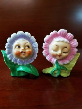 Vintage Salt And Pepper Shakers 1211 Anthropomorphic Flowers