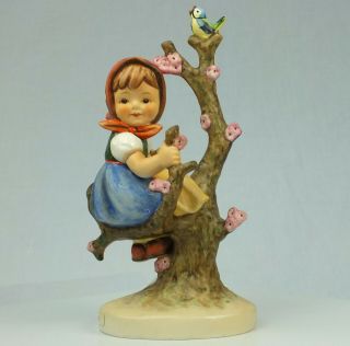 Goebel Hummel Figure Apple Tree Girl 6 " 141/1 Tmk 3/0