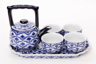 Bombay Company Tea Set 5 Piece Blue White Pattern Pot Cups And Tray Platter