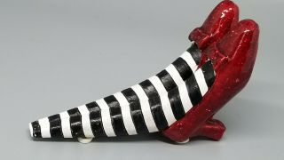 Wizard of Oz Doorstop Wicked Witch of The East Legs Ruby Slippers Westland 1842 2