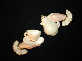 Vintage 1950s Era Chalkware Hands With Teapot And Tea Cup Wall Hanging Plaques