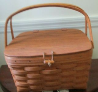 Longaberger 2000 Picnic Basket With Liner And Handles (12 " X 12 " 6 ")