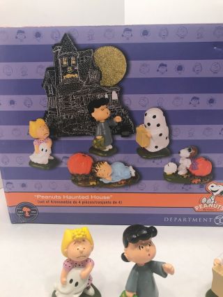 Dept 56 “Peanuts Haunted House” 6 Piece Resin Figurine Set Snoopy Pigpen Charlie 8