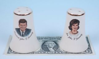 Vintage President Kennedy Portrait Salt & Pepper Shakers Pot Jackie JFK John 3