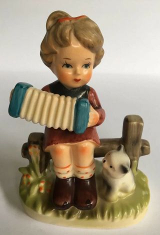 Vtg Napco Figurine 7655 Girl With Her Cat And A Squeeze Box
