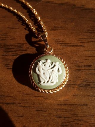 Wedgewood Necklace Green Jasperware