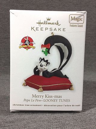 Hallmark Keepsake Ornament Looney Tunes Pepe Le Pew Merry Kiss - Mas Magic Sound