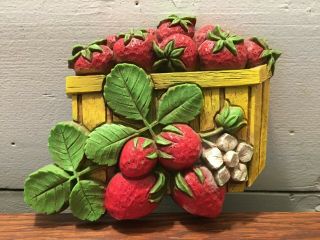 Vintage Dart Wall Hanging Home Decor Plaque Box Basket Of Strawberries