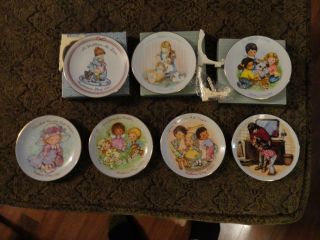 7 Vintage 5 " Avon Mothers Day Plates 1980 