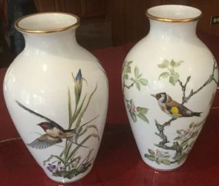 (2) Franklin Porcelain Vases " The Meadowland Birds " Basil Ede,  Ltd Ed 1980
