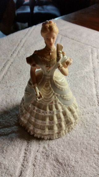 Lenox Porcelain Lady Figurine - - Southern Charm - 6 " Tall