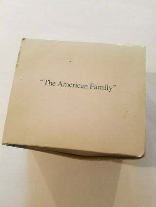 Rockwell Museum AMERICAN FAMILY 1979 FIGURINE Sweet Sixteen 78418 2