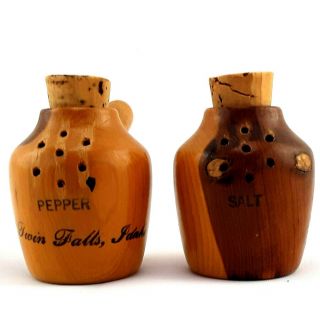 Vintage 1950s Wooden Twin Falls Idaho Salt And Pepper Shakers Set Collectible