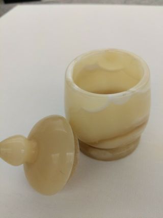 Vtg Natural Stone White Onyx Vase Golden Cream Marbled White Jar / Vase W/ Lid